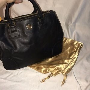 Black Tory burch purse